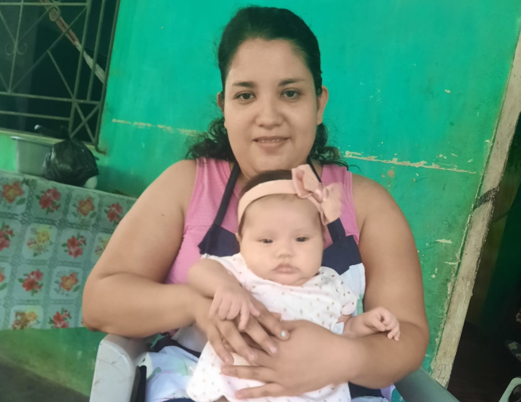 Alarming weight loss for a baby in 9 days! The Early Childhood Development Program helps Estrella gain weight
