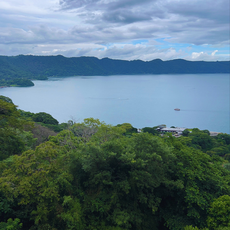 Discover the Lakes of El Salvador – Coatepeque and Ilopango